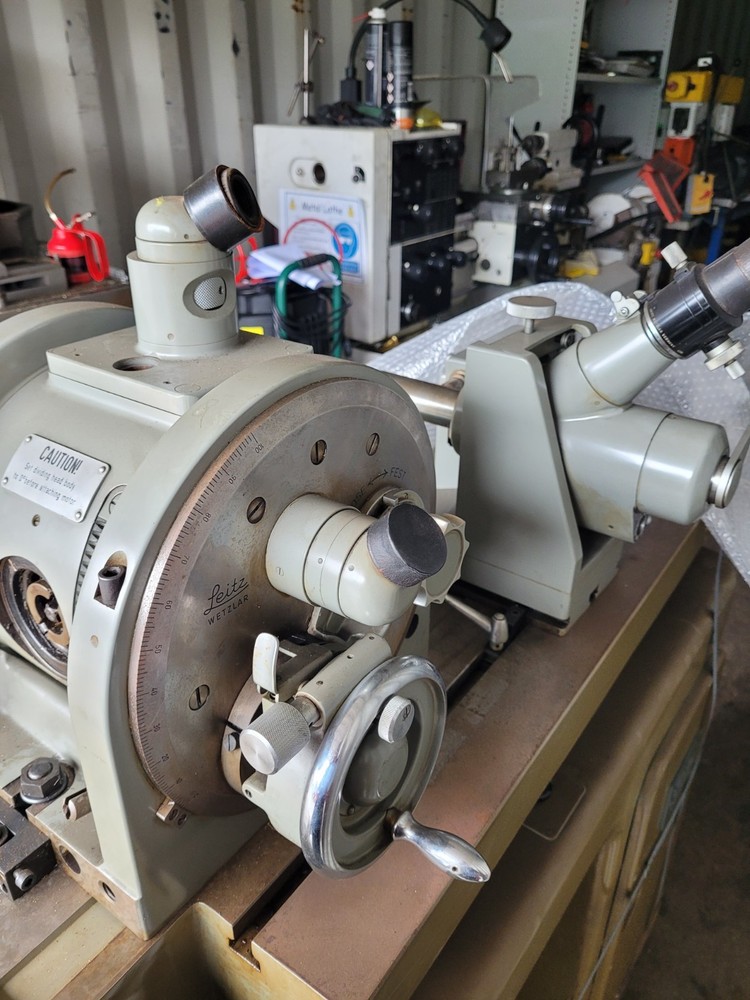 leitz optical dividing head
