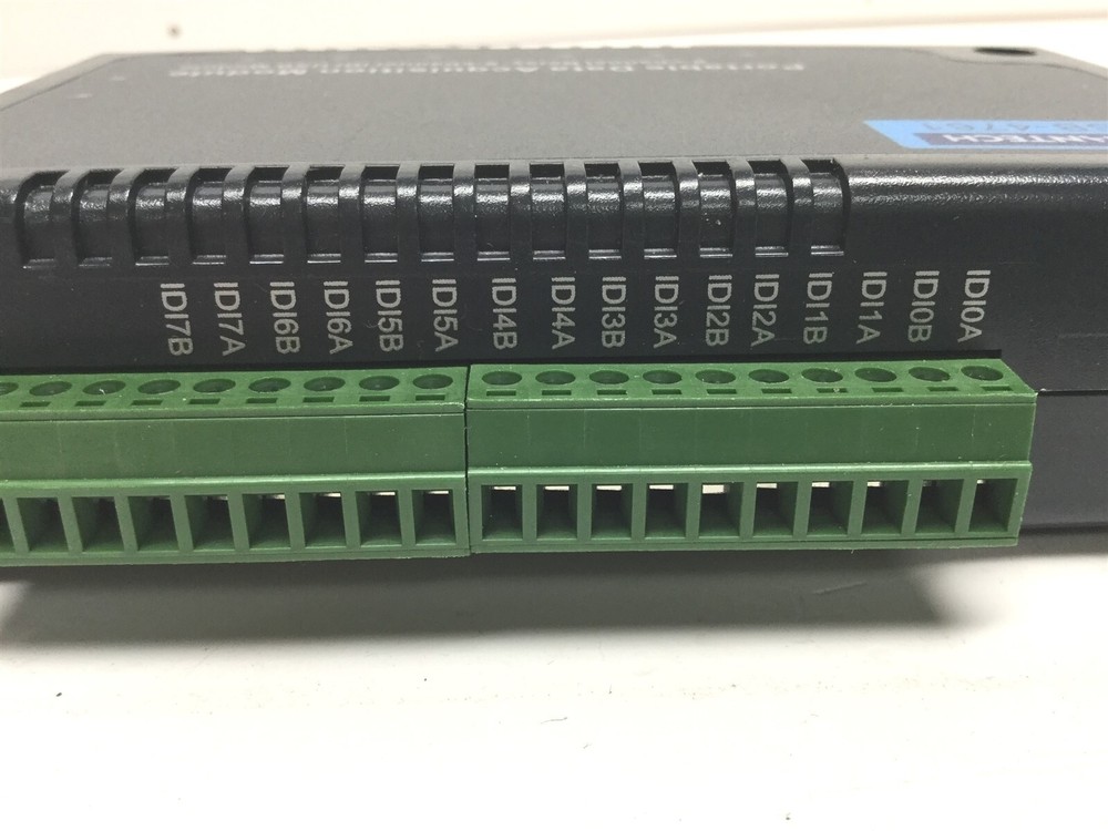 Advantech USB-4761 Data Acquisition Module Portable DAQ 8-Channel Relay, Digital