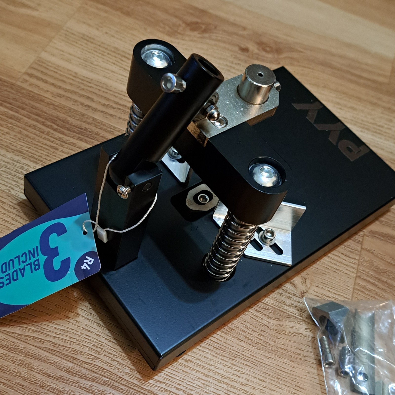 PYY Heavy Duty Corner Round Punch Cutter Machine R4 R10 Blades Rounder