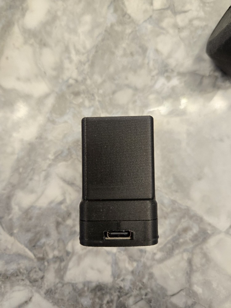 Flir E4 E5 E6 E8 USB-C Portable Thermal Camera Battery Charger T198531