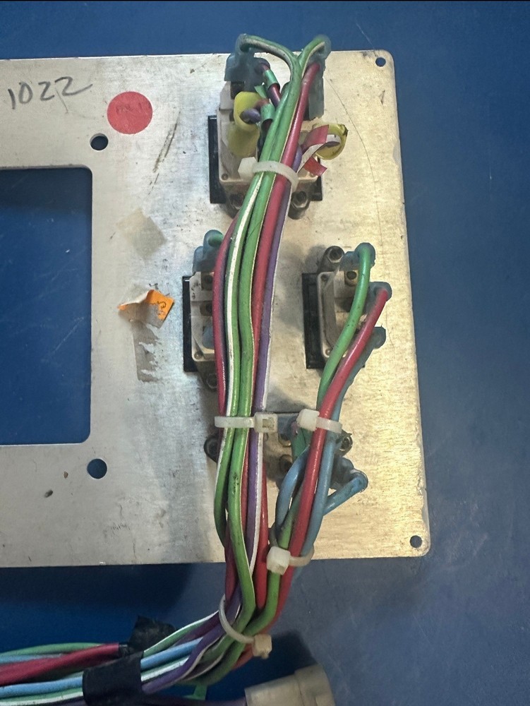 Boat Dash Panel, Outdrives, Tab Controller