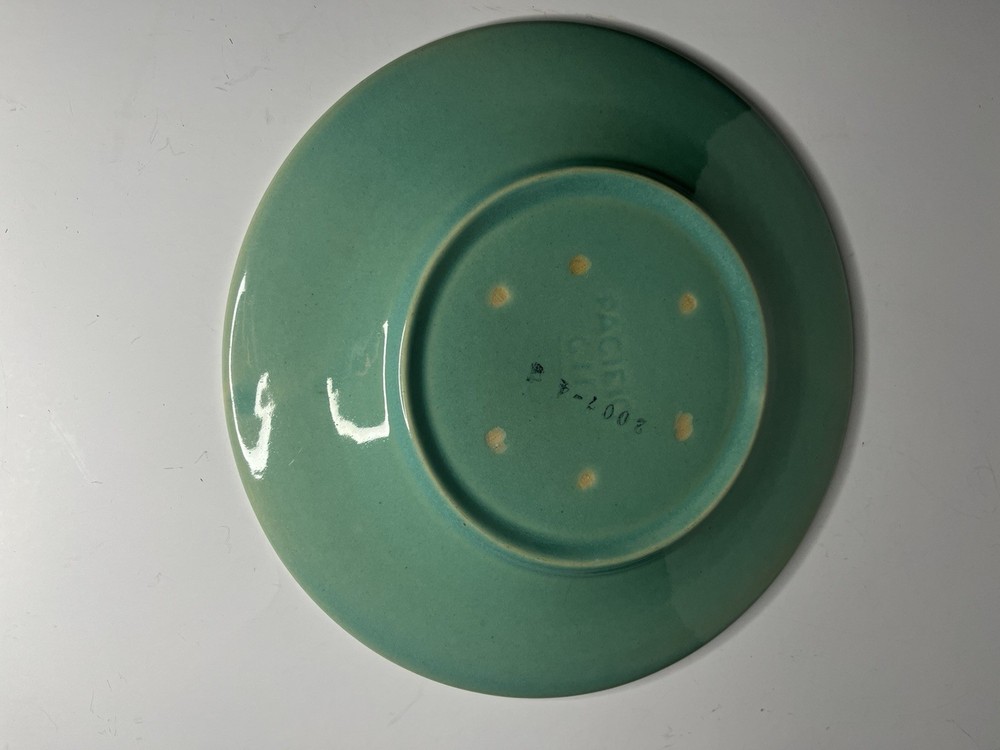 vintage pacific pottery 9” Plate
