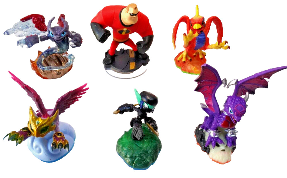 9 SKYLANDER Activision FIGURES figurines- Untested Bundle-Please see description