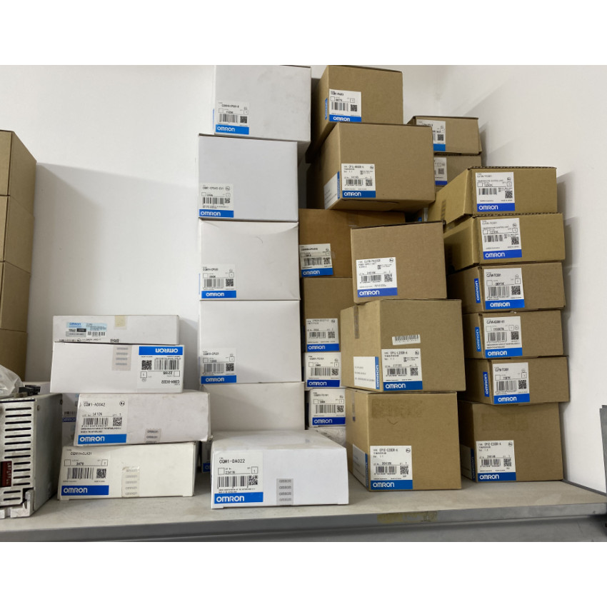 New Omron E5EC-CR2ASM-800 AC100-240 Temperature Controller Fast Shipping 1pcs