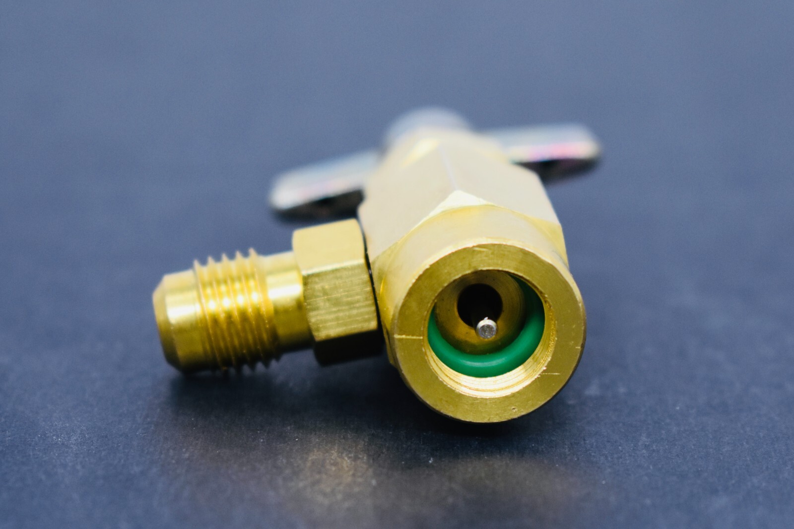 R290 Upright Charge, K-28 Valve, 1 can with Top-Tap