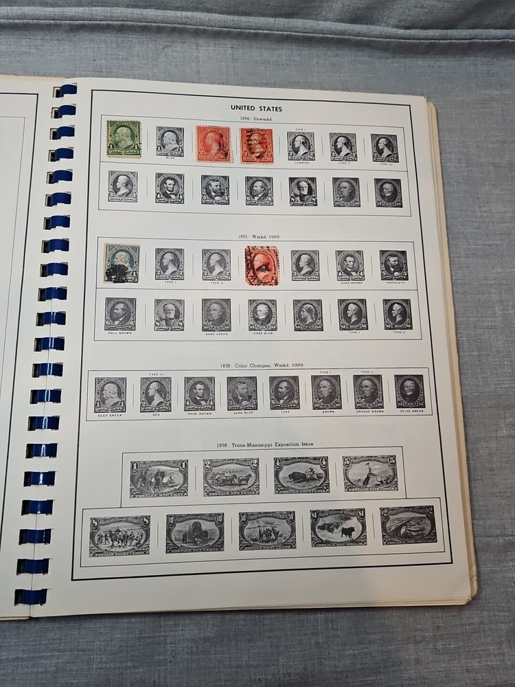 The Harris Freedom Album United States Stamp Book 1967 Read 200 Stamps Included