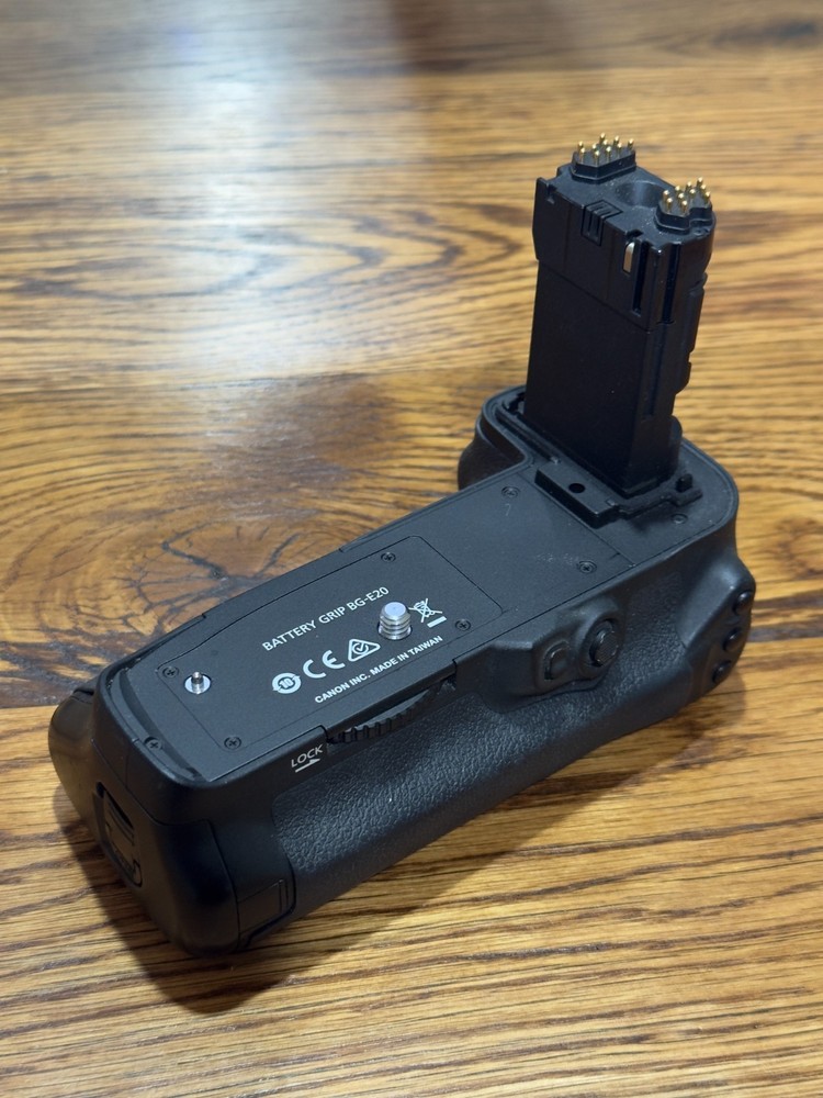Canon BG-E20 Battery Grip for EOS 5D Mark IV DSLR Camera
