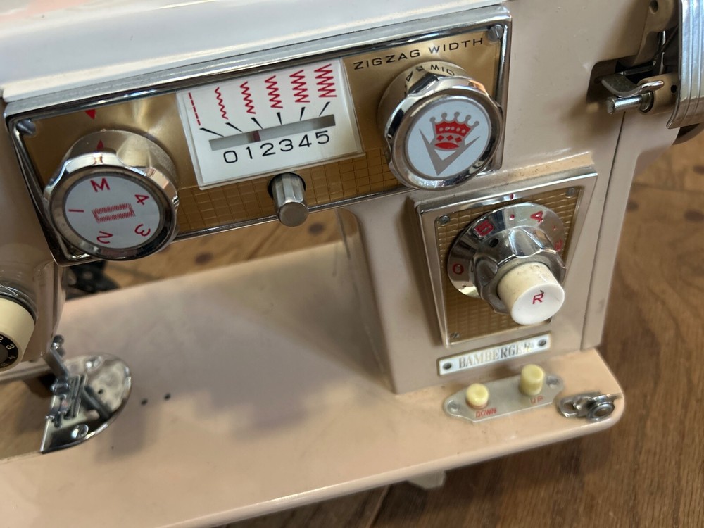 Bamberger Deluxe 146B Sewing Machine