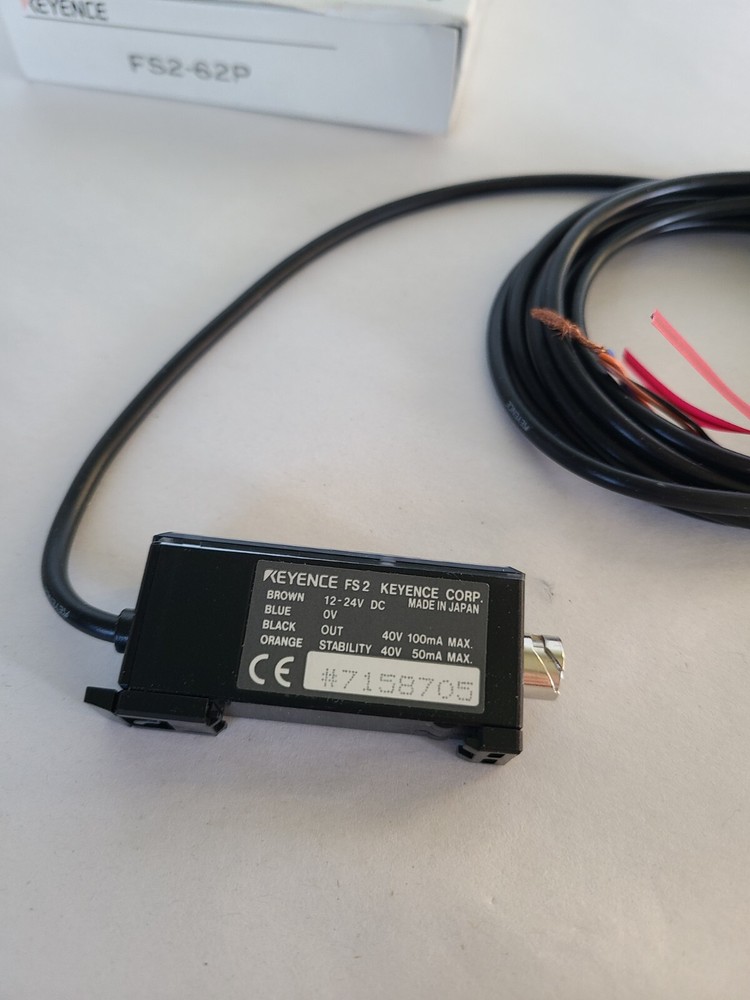 Keyence FS2-62P Fiber Optic Sensor Amplifier