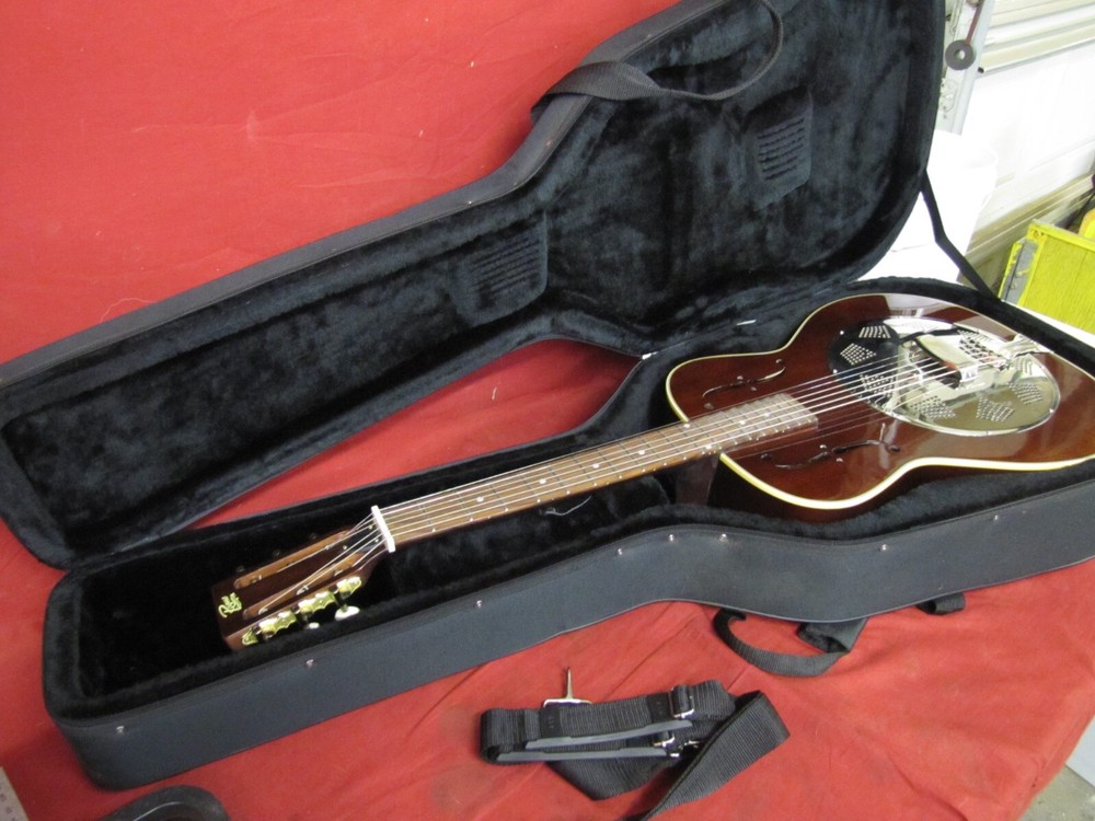 Rogue Fine Instruments Guitar