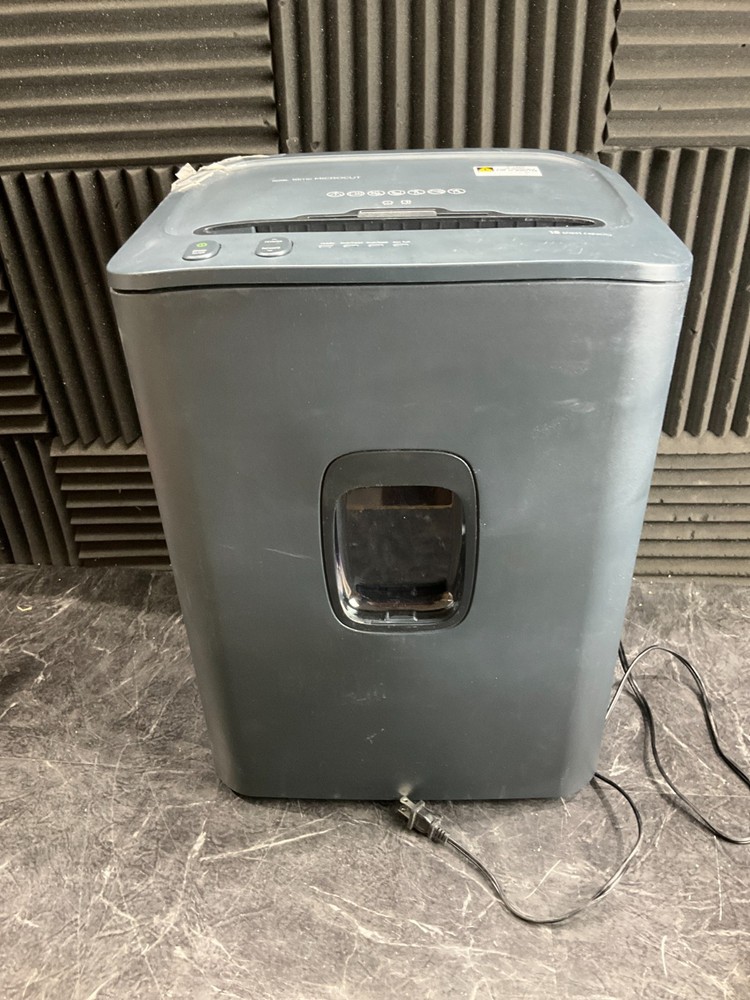 Royal Microcut Shredder Pro Series 18MC-REF ✨❤️✨ USED - FUNCTIONAL!