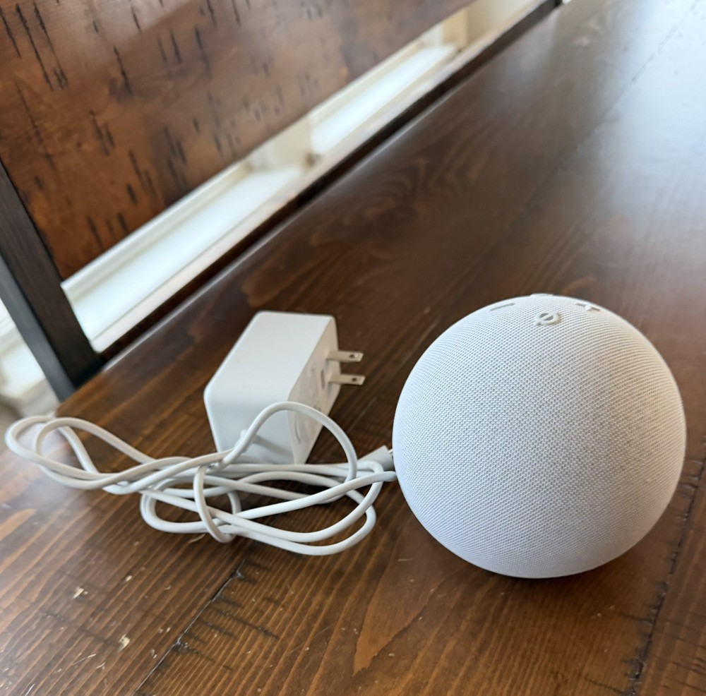 Echo Dot CLOCK Smart speaker with Alexa