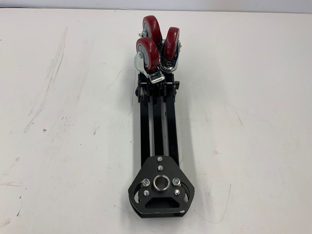 Rolling spreaders for tripod