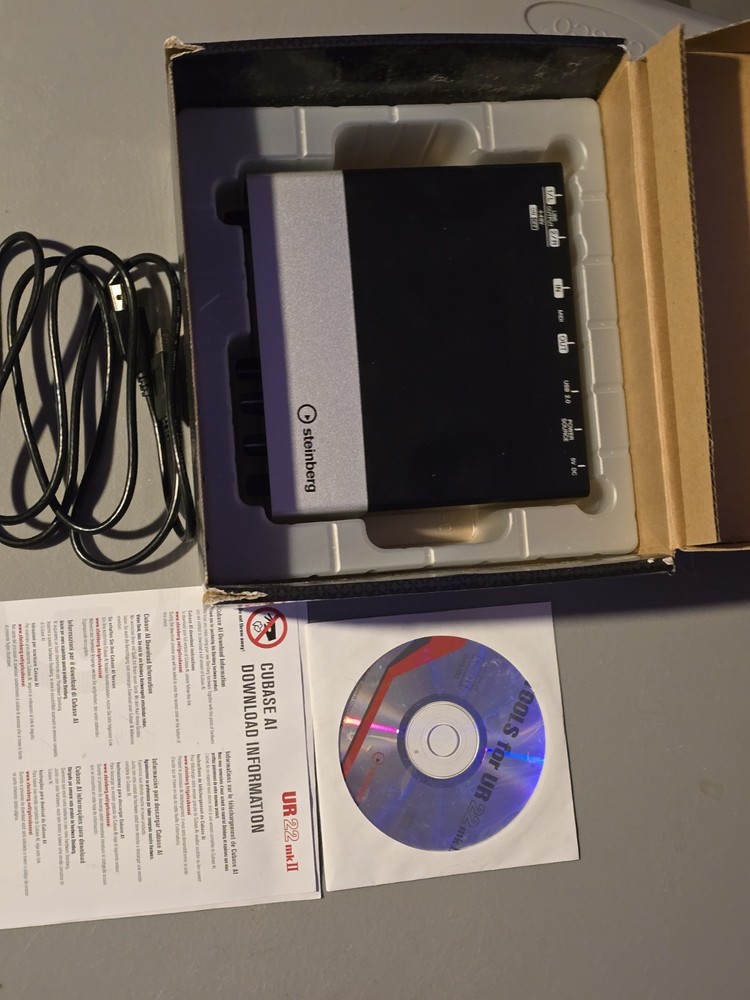 Steinberg UR22 MKII - USB Digital Audio Recording Interface