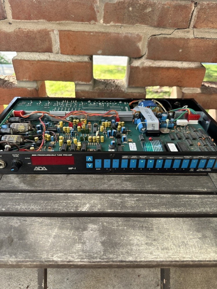 ADA MP-1 Guitar Rack Multi Effect Processor Tube Preamp