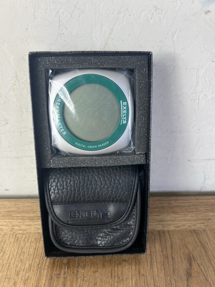 Golf Digital Green Reader BreakMaster LCD Display with Leather Carrying Case