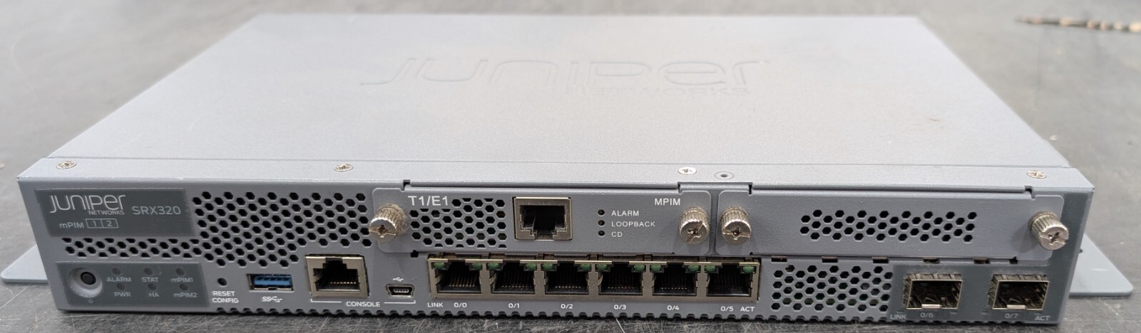 Juniper SRX320 8-Port Security Services Gateway Appliance