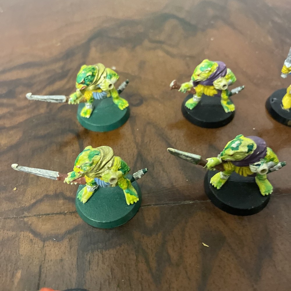 Games Workshop ? Plastic Painted Miniatures Warriors