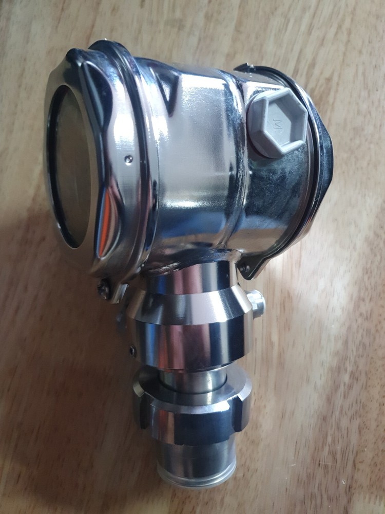 Endress Hauser E&H FMB 70 Deltapilot S