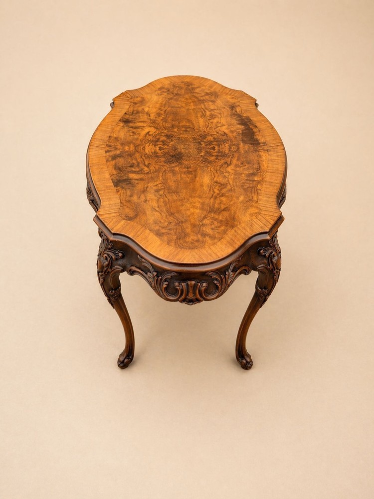 Beautiful 1920s walnut coffee table