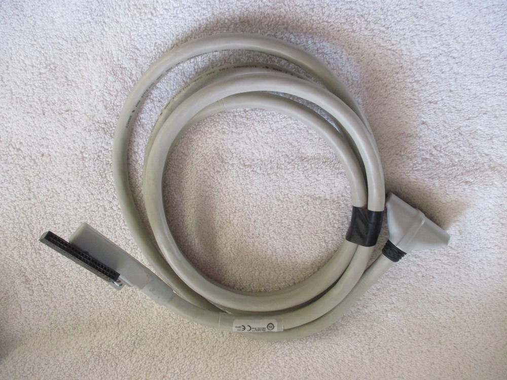 Allen Bradley Cable Assembly for Digital I/O Module   1492-CABLE025H Ser E