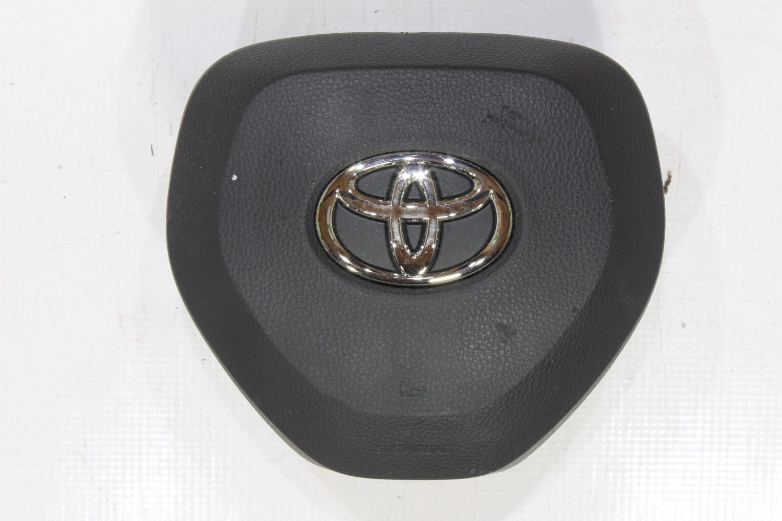 2019 2020 2021 2022 2023 2024 TOYOTA RAV4 DRIVER WHEEL AIRBAG BLACK OEM AIR BAG