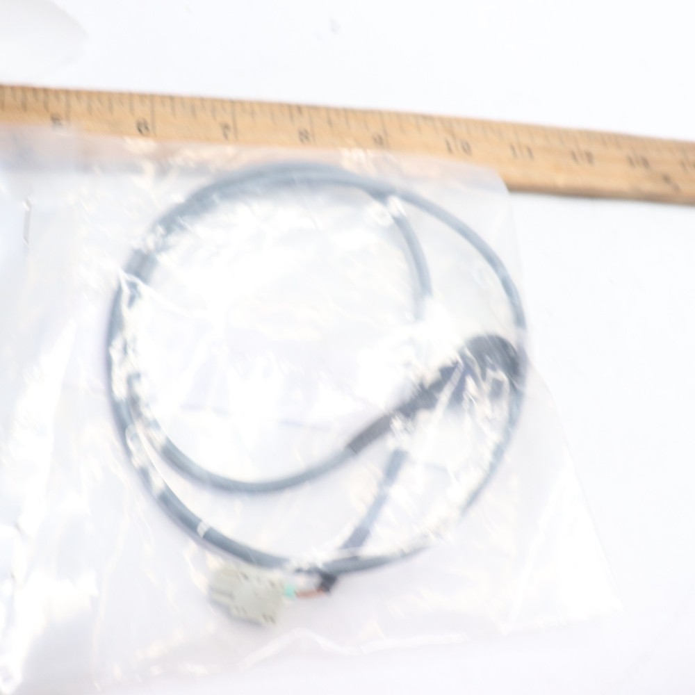 Cable with Stop Button EAW0283G09A