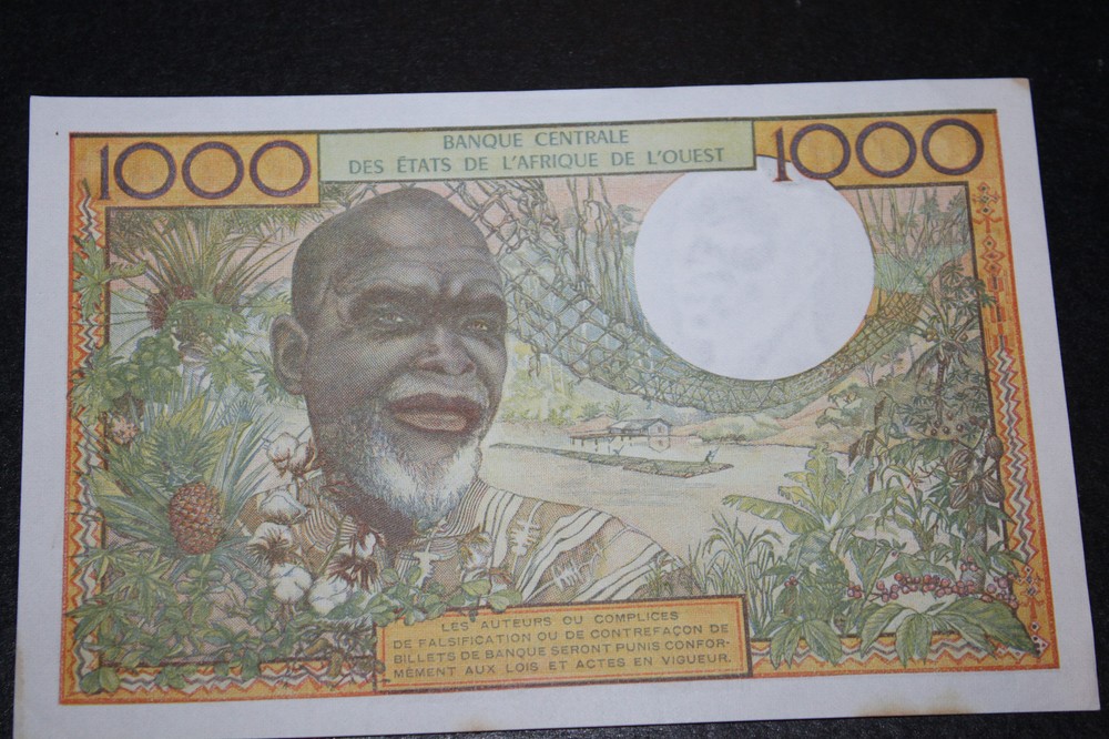 1000 Francs IVORY COST