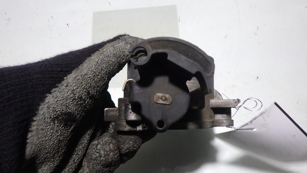 05 DODGE CARAVAN Throttle Body