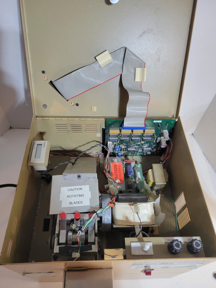 Deltronic Countertop Ticket Eater DL 5000 W/ Riser & 1 Key Working W/Issues READ