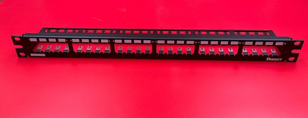 Panduit Pan-Net Flush Mounted Patch Panel CP24WSBLY ✅❤️️✅❤️️ NEW
