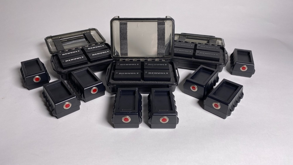 redvolt epic 5k camera hand grip battery