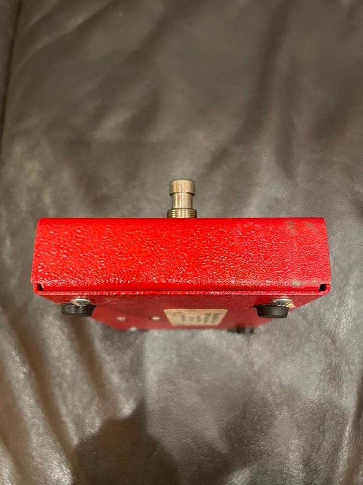 Fulltone '69 Fuzz Effects Pedal Red