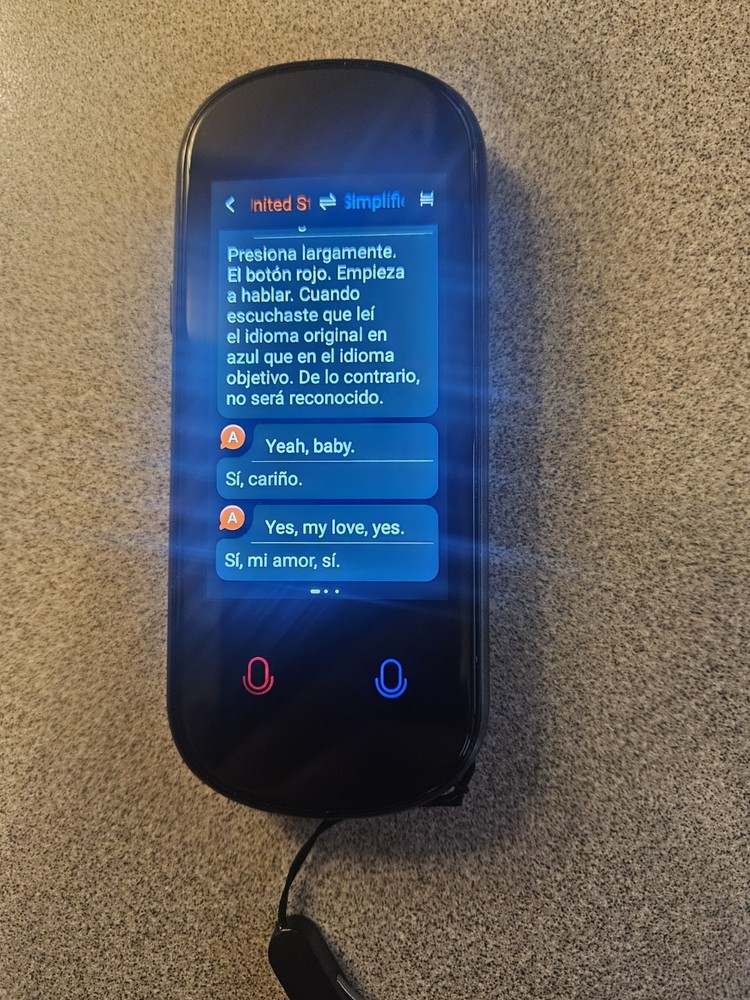 RAVIAD Intelligent AI Language translator open box