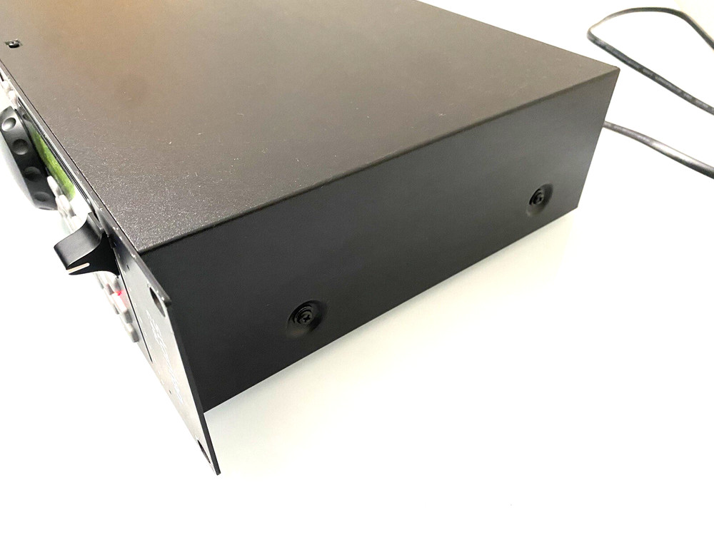 Stanton C.402 2U Rackmount DJ CD/MP3 Player w/ Pitch Control & Seamless Loop