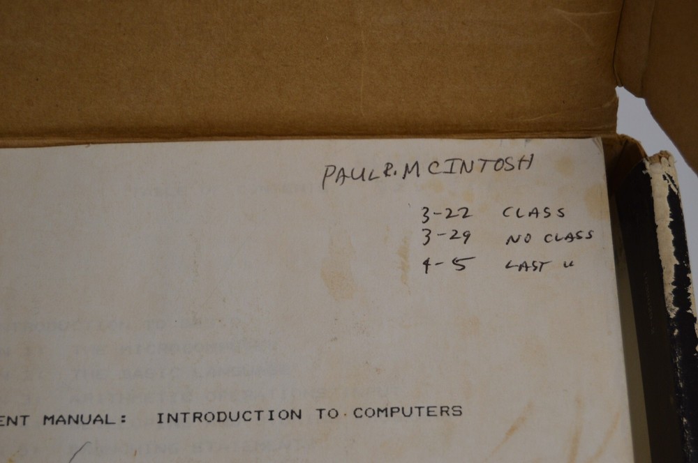 Vintage Texas Instruments Home Computer TI-99/4A Powers On +Games