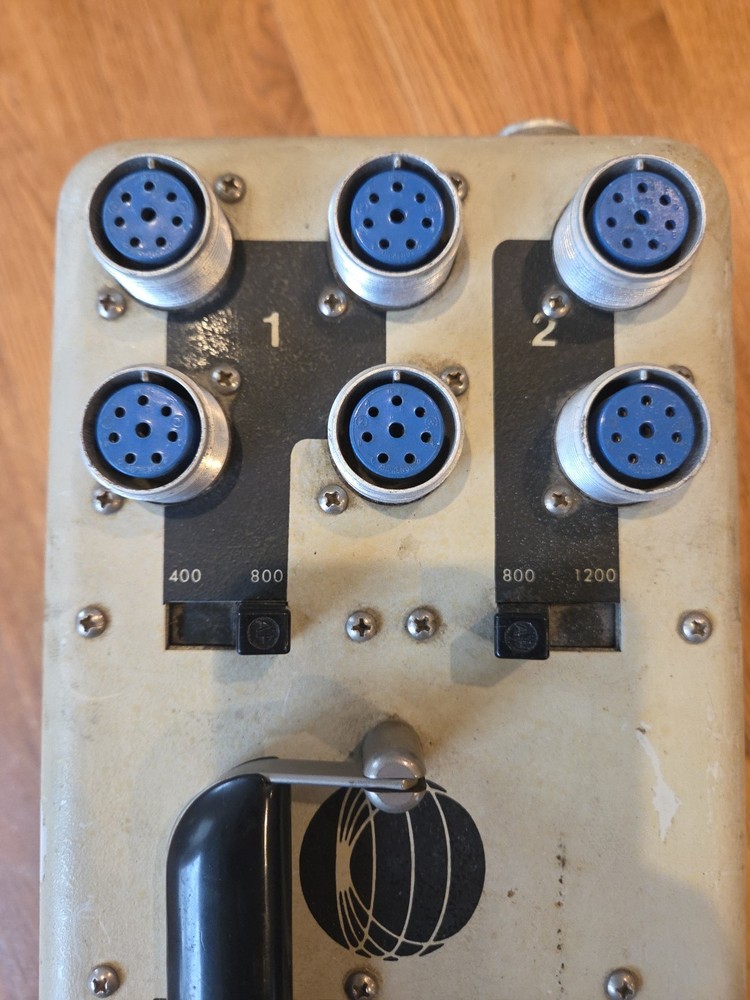 Norman P2000D Strobe Lighting Power Pack Untested