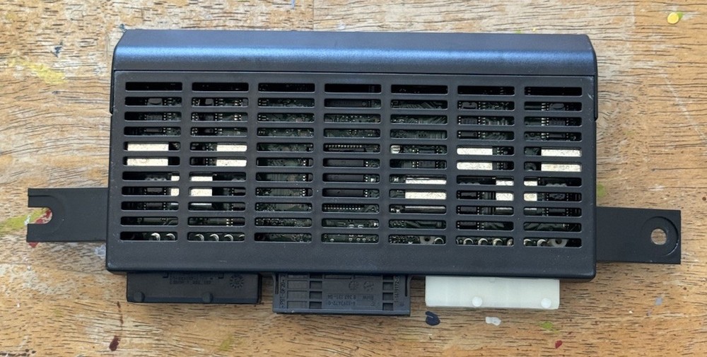 BMW E53 X5 HEADLAMP LIGHT CONTROL MODULE LCM E38 E39 6961141