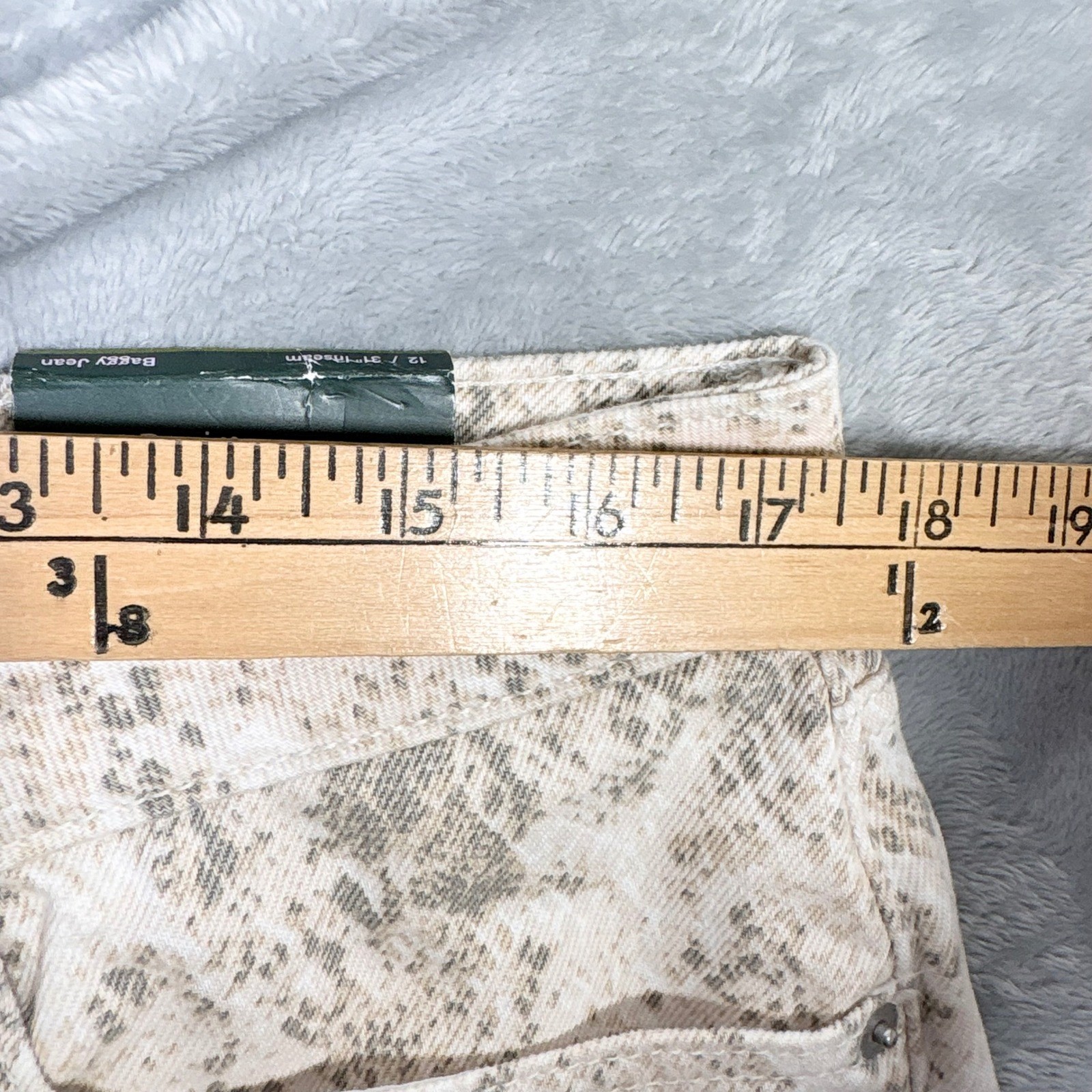 Wild Fable Low-Rise Baggy Jeans 12/31 Light Snakeskin Rigid Denim Tan Cream NWT