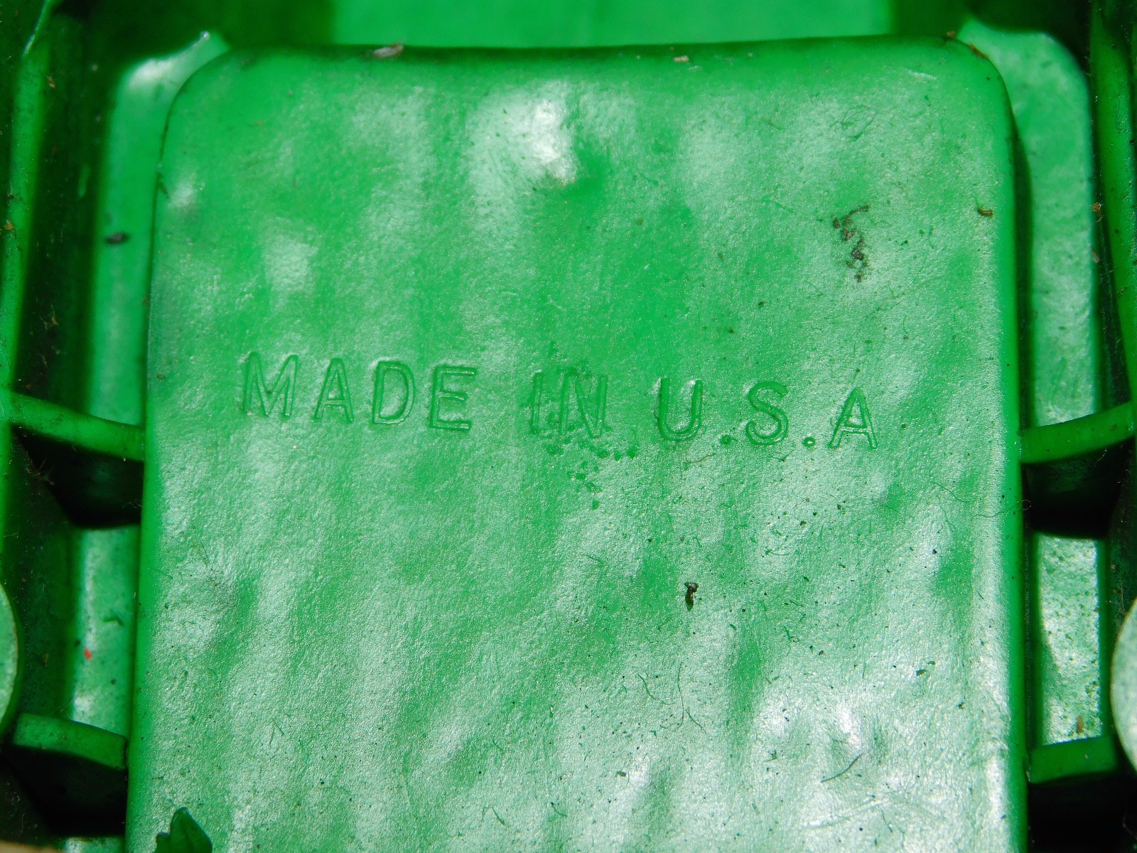 VINTAGE MADE IN USA TOY 5 3/4" LONG PLASTIC AUBURN GREEN TRUCK