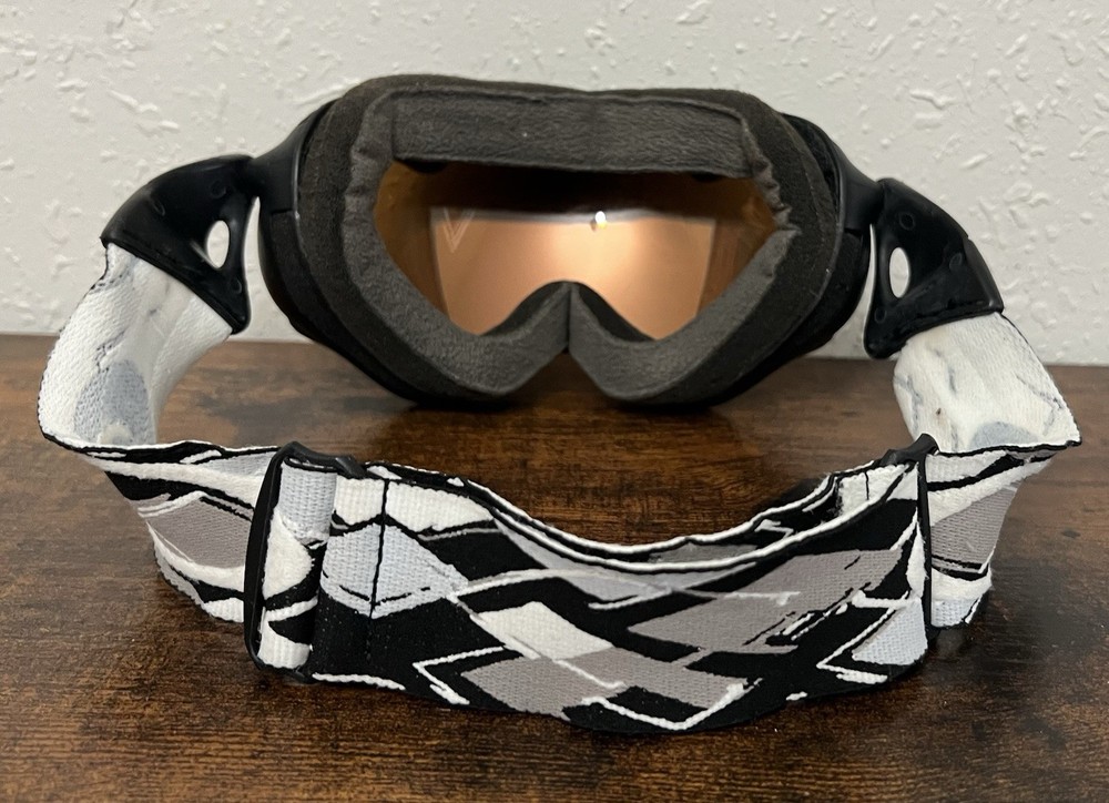 Oakley Wisdom Snow Ski Goggles