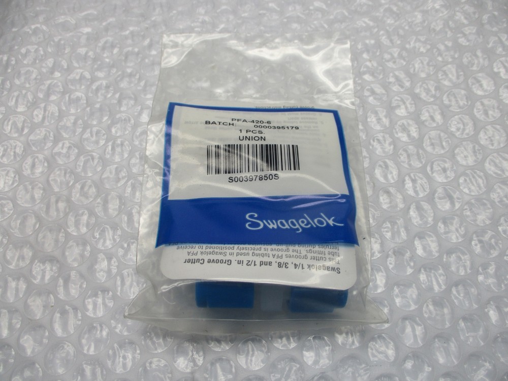 SWAGELOK PFA-420-6 FITTING NSMP