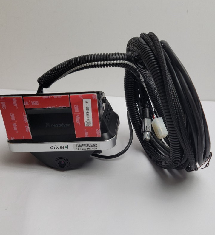 Netradyne Driver-i Dashcam - Model D-450