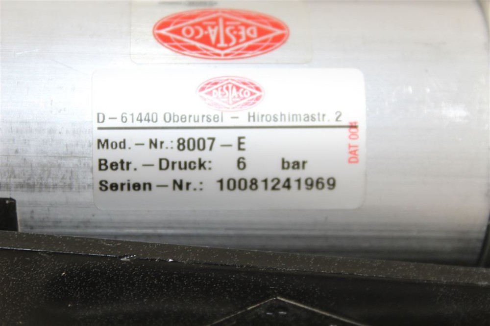 Destaco 8007-E Pneumatic Clamping Device