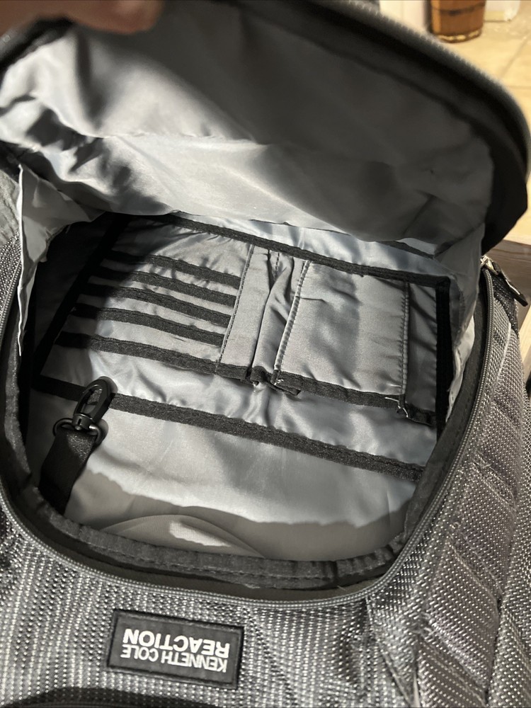 Kenneth Cole Reaction R-Tech Checkpoint-Friendly 18” Backpack Laptop ￼