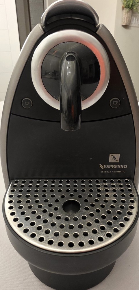 Nespresso Essenza Automatic C100 Espresso Machine Maker Black Tested