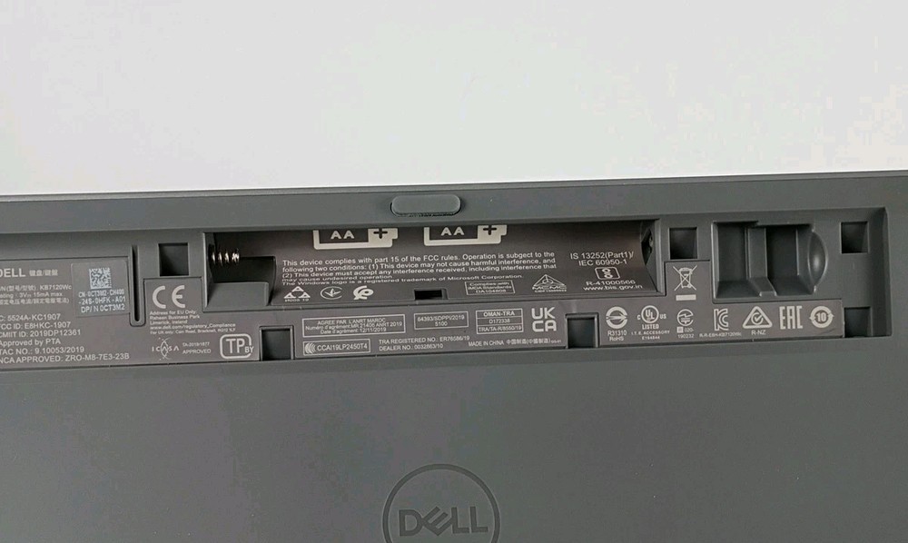 NEW Dell KM7120W Bluetooth/Wireless Keyboard/Mouse Bundle - No Dongle