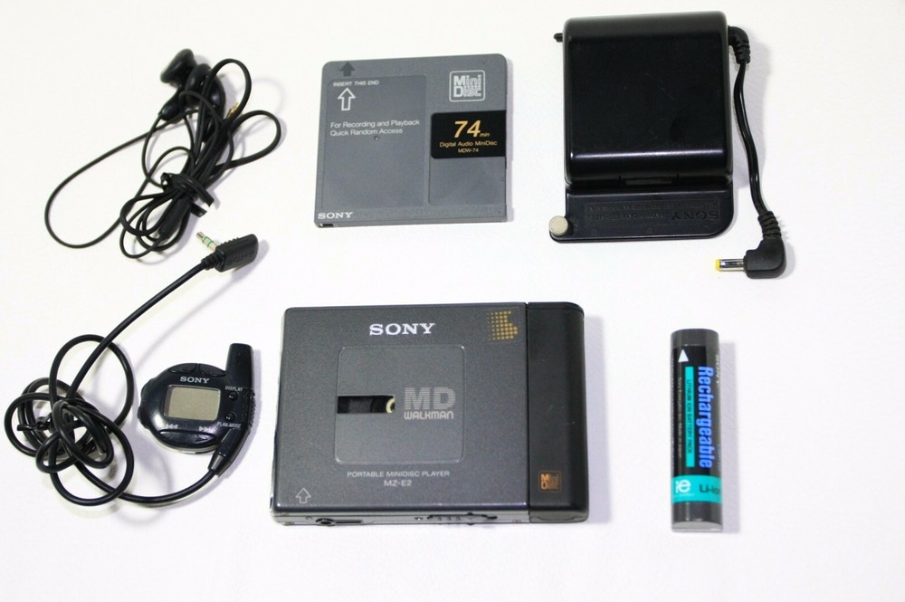 Sony md minidisc player MZ-E2 working