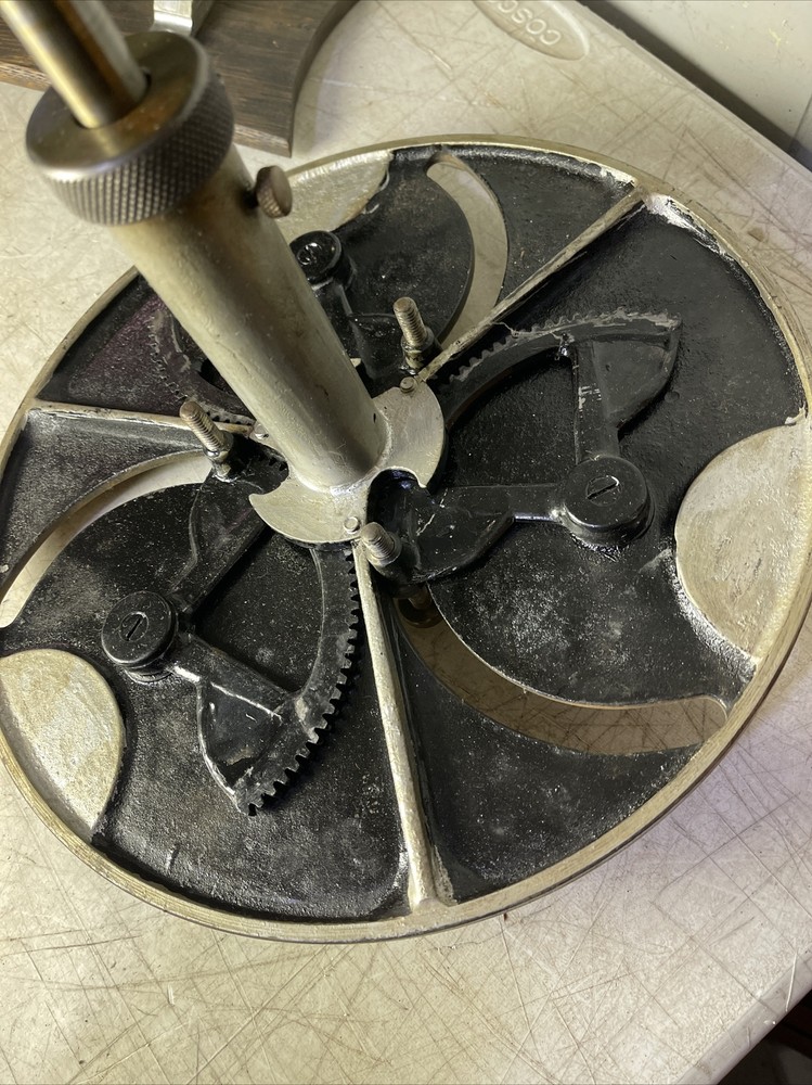 Antique Cast Iron Rotating Star Unknown Tool