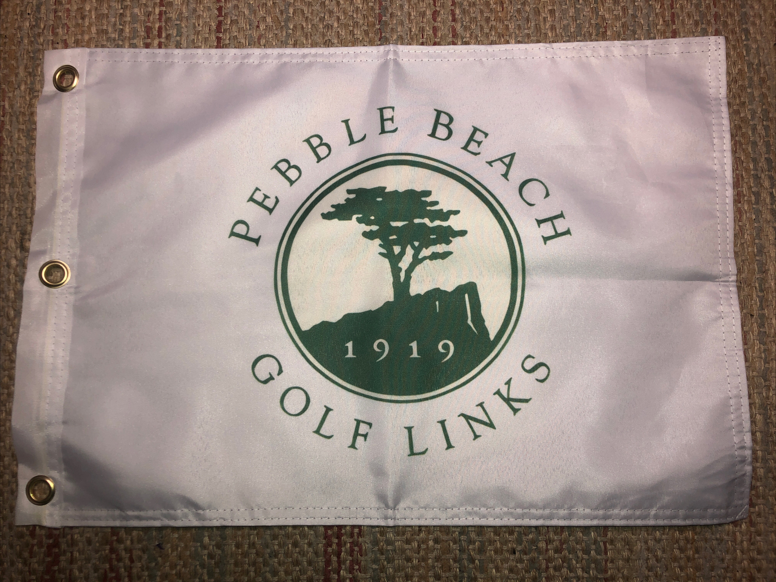 1919 PEBBLE BEACH GOLF LINKS US OPEN PGA TOUR PIN FLAG W GROMMETS FREE SHIP